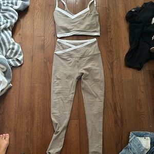 Beyond Yoga Spacedye Outlines Set